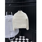 2025年12月3日秋冬新作Monclerダウンジャケット高品質人気商品/LDF工場