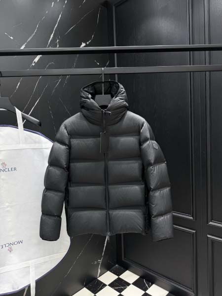 2025年12月3日秋冬新作Monclerダウンジャケット高...
