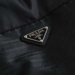 2025年12月4日秋冬新作Pradaダウンジャケット高品質人気商品/LDF工場