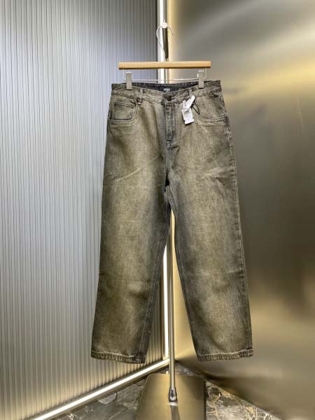 2025年12月4日秋冬新作FENDIジーパン高品質人気商品...