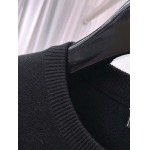 2025年12月5日入荷新作Miumiuセーター ★高級品/誕生日プレゼント/OM工場