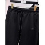 2025年12月5日入荷新作Pradaスーツ上下 ★高級品/誕生日プレゼント/OM工場