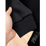 2025年12月5日入荷新作Pradaスーツ上下 ★高級品/誕生日プレゼント/OM工場