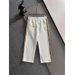 2025年12月5日入荷新作Burberry スーツ上下 ★高級品/誕生日プレゼント/OM工場