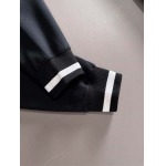 2025年12月5日入荷新作Pradaスーツ上下 ★高級品/誕生日プレゼント/OM工場