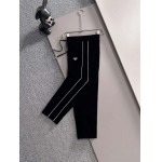 2025年12月5日入荷新作Pradaスーツ上下 ★高級品/誕生日プレゼント/OM工場