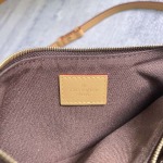 2025年12月10日入荷Louis Vuitton バッグ高品質新作/誕生日プレゼント/ZC工場