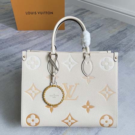 2025年12月10日入荷Louis Vuitton バッグ...