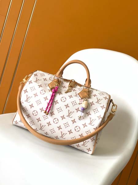 2025年12月10日入荷Louis Vuitton バッグ...