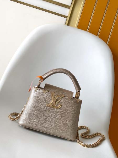 2025年12月10日入荷Louis Vuitton バッグ...