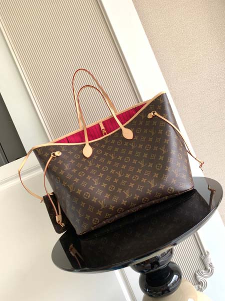 2025年12月10日入荷Louis Vuitton バッグ...