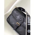 2025年12月10日入荷Louis Vuitton バッグ高品質新作/誕生日プレゼント/ZC工場