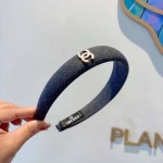 2025年12月10日入荷新品CHANELカチューシャギフト/誕生日/記念品/アクセサリーkaka工場