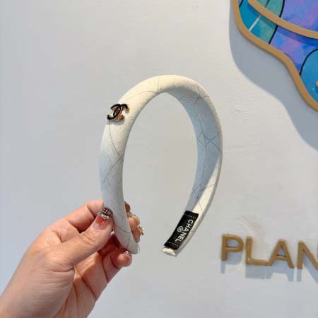 2025年12月10日入荷新品CHANELカチューシャギフト...