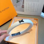 2025年12月10日入荷新品Louis Vuittonカチューシャギフト/誕生日/記念品/アクセサリーkaka工場