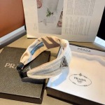 2025年12月10日入荷新品PRADAカチューシャギフト/誕生日/記念品/アクセサリーkaka工場