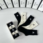 2025年12月10日入荷新品Chanel靴下ギフト/誕生日/記念品/アクセサリーkaka工場