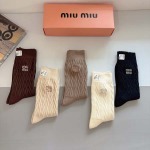 2025年12月10日入荷新品miumiu靴下ギフト/誕生日/記念品/アクセサリーkaka工場