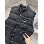 2025年12月14日入荷新作Pradaダウンジャケット秋冬高品質/人気/限定版/Knt工場
