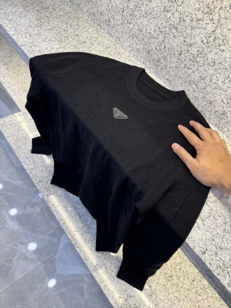 2025年12月14日入荷新作Pradaニット/セーター秋冬...