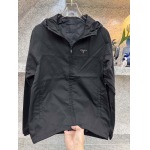 2025年12月14日入荷新作Pradaジャケット秋冬高品質/人気/限定版/Knt工場