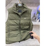 2025年12月14日入荷新作Pradaダウンジャケット秋冬高品質/人気/限定版/Knt工場