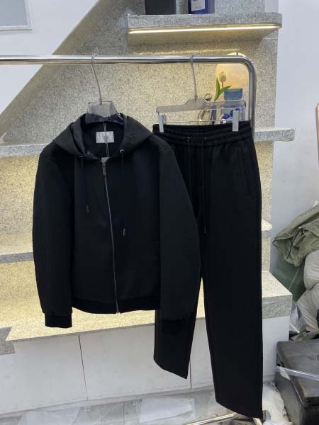 2025年12月15日入荷新作Diorスーツ秋冬高品質/人気...