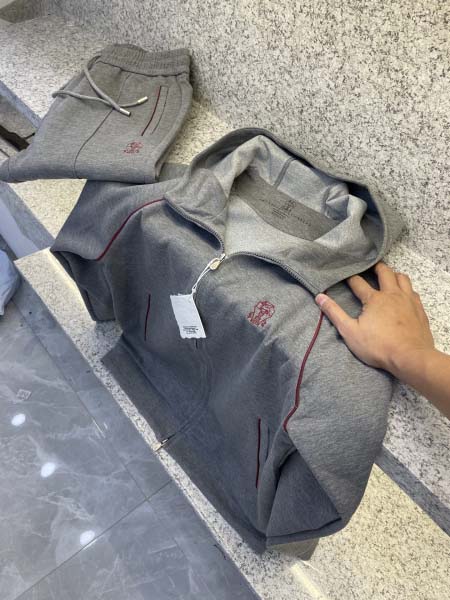 2025年12月15日入荷新作Brunello Cucine...