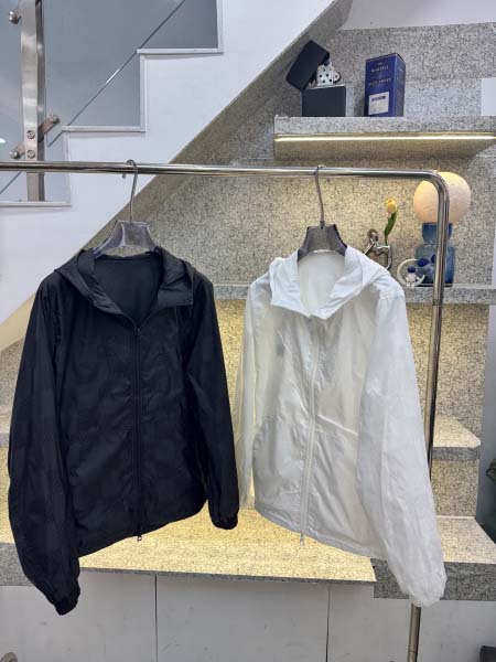 2025年12月15日入荷新作Louis Vuittonジャ...