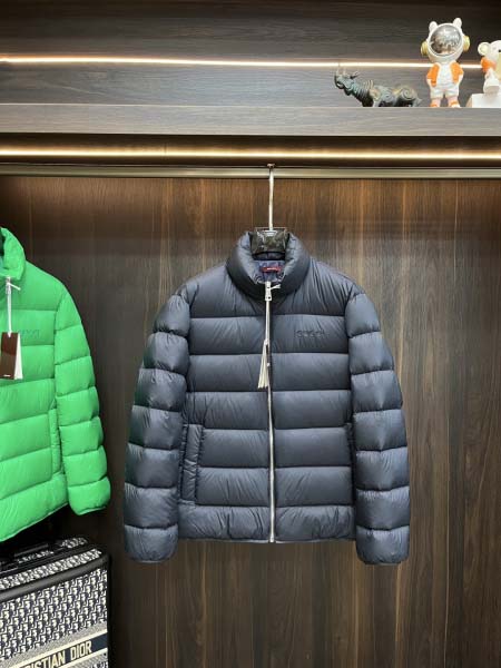 2025年12月16日入荷新作Gucciダウンジャケット秋冬...