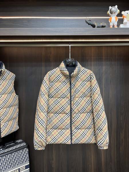 2025年12月16日入荷新作Burberry ダウンジャケ...