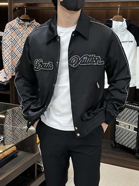 2025年12月16日入荷新作Louis Vuittonジャ...