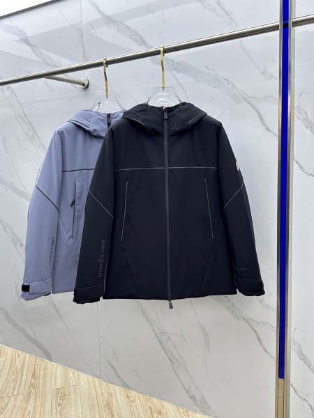 2025年12月16日入荷新作Monclerダウンジャケット...