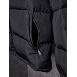 2025年11月17日秋冬新作Pradaダウンジャケット高品質人気商品/XQY工場