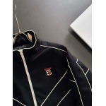 2025年11月18日秋冬新作Burberryジャケット人気商品/XQY工場