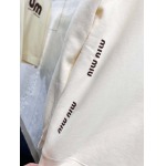 2025年12月22日秋冬新作Miumiuスウェット高品質人気商品/XQY工場