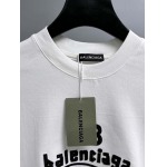 2025年12月24日入荷秋冬新作Balenciaga半袖 tシャツ/XQY工場