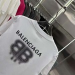 2025年12月24日入荷秋冬新作Balenciaga半袖 tシャツ/XQY工場
