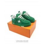 2025年12月25日入荷新品Louis Vuitton人気 スニーカー男女兼用/誕生日プレゼント/XH工場