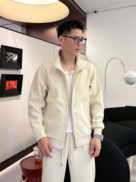 2025年12月26日秋冬新作Louis vuitton上下...