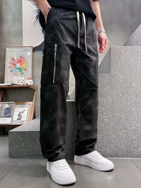 2025年12月26日秋冬新作Pradaスラックス/運動ズボ...