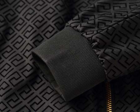 2026年1月5日Versace新作綿服/冬の暖かい服 JX工場