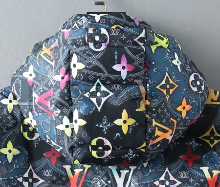 2026年1月7日新作Louis Vuittonダウンジャケット人気商品M-3XL/JX工場