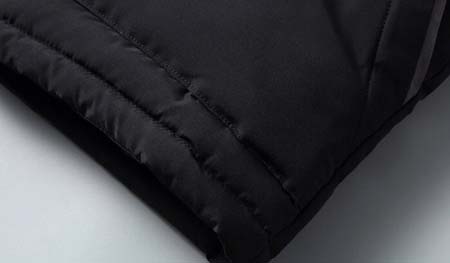 2026年1月9日DIOR 新作 羽毛綿のベストJX工場