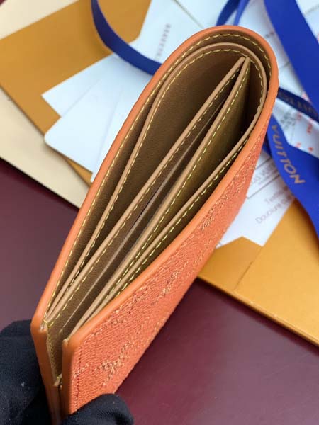 2026年1月13日新作高品質Louis Vuitton二つ折りの財布M26838 SLENDERSlenderMonogram Heritage8.5 x 2 x 11/GQ工場