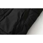 2026年1月9日MONCLER 新作 羽毛綿のベストJX工場