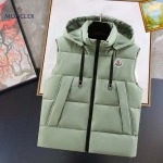 2026年1月9日MONCLER 新作 羽毛綿のベストJX工場