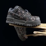 2026年1月10日入荷新品Louis Vuitton人気 スニーカー男女兼用/誕生日プレゼント/XH工場