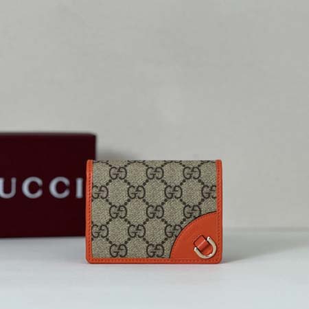 2026年1月13日新作高品質Gucci財布820692/1...