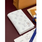 2026年1月13日新作高品質Louis Vuitton財布M27083Monogram Forest14 x 2.5 x 10/GQ工場